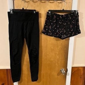 Lot of 2 Women's Black Stretchy Leggings & Heart Print PJ Shorts - Medium